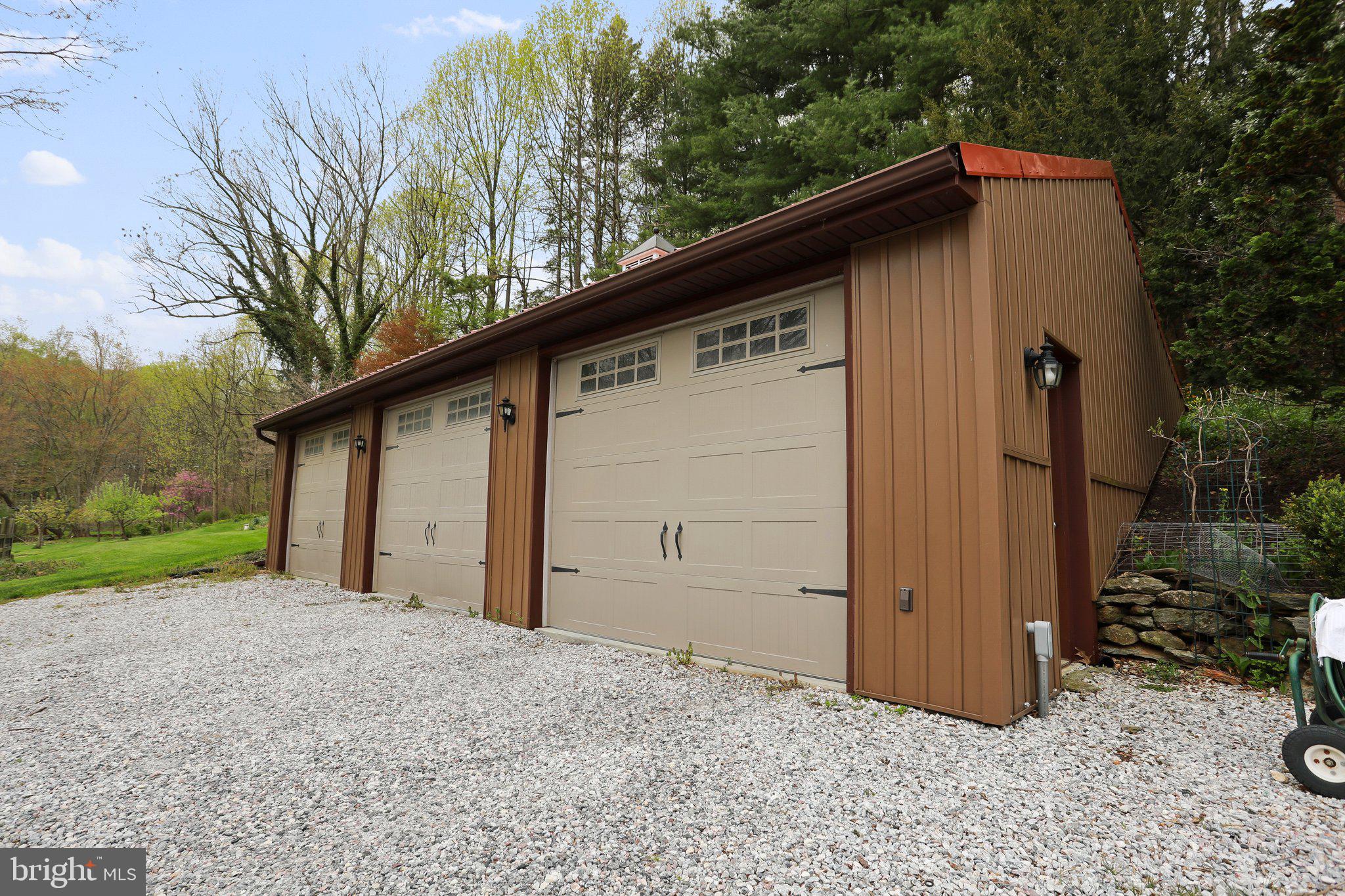 4500 Gross Mill Road Hampstead, MD 21074 - Photo 46 of 68 Detached garage with 3 large bays !