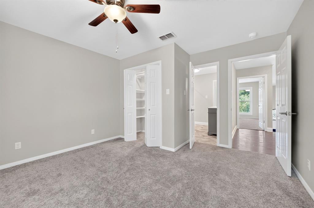1201 Robbins Road Athens, TX 75751 - Photo 28 of 40 2nd Floor-Back Right Bedroom with Jack/ Jill Style Bathroom
