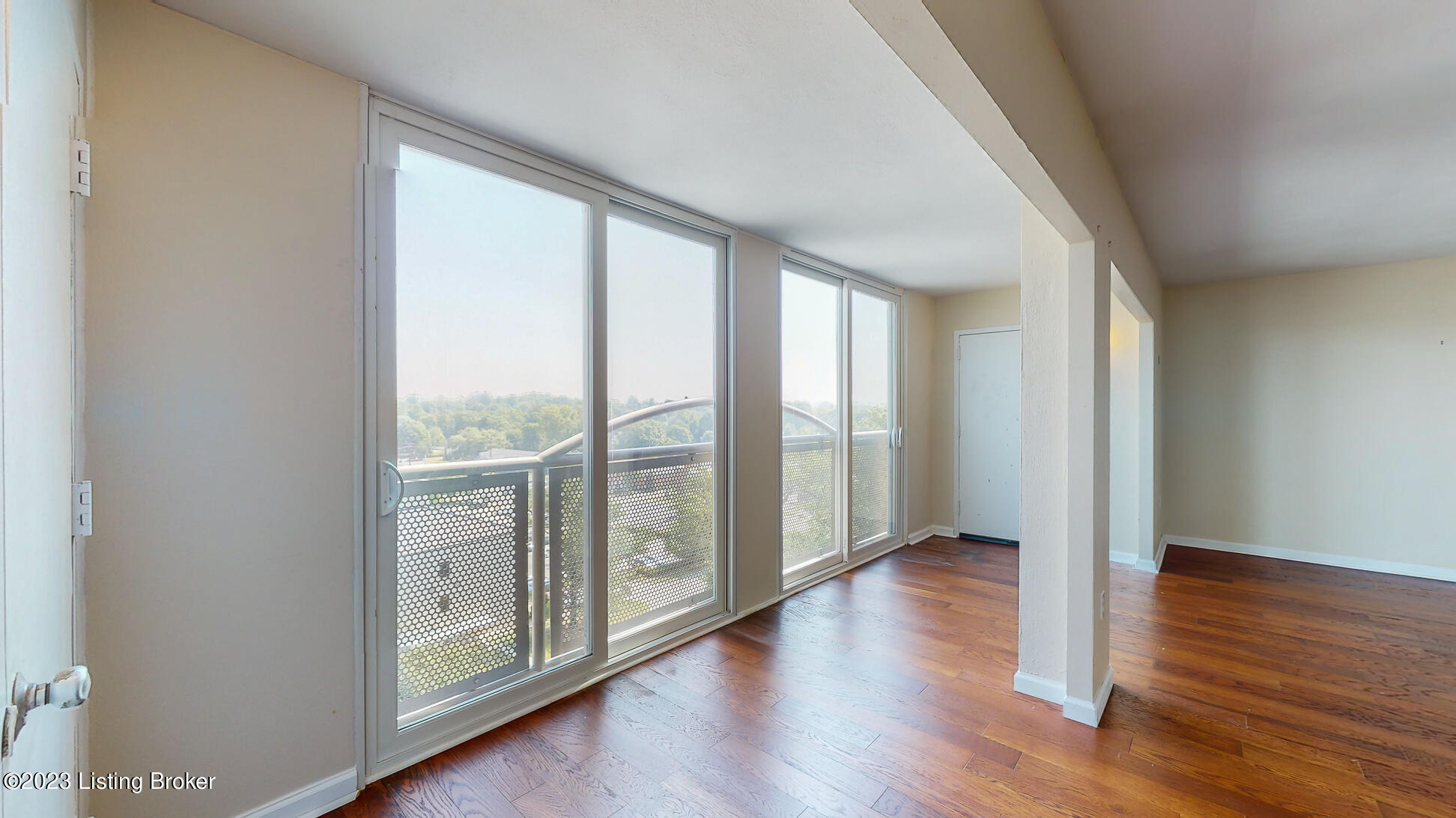 2121 Nicholasville Road, Unit 812 Lexington, KY 40503 - Photo 25 of 55 2121-Nicholasville-Rd_Unit-812_025