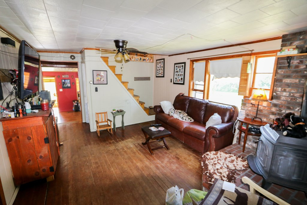 1682 Ridge Road Champlain, NY 12919 - Photo 9 of 16 Gallery Image 9