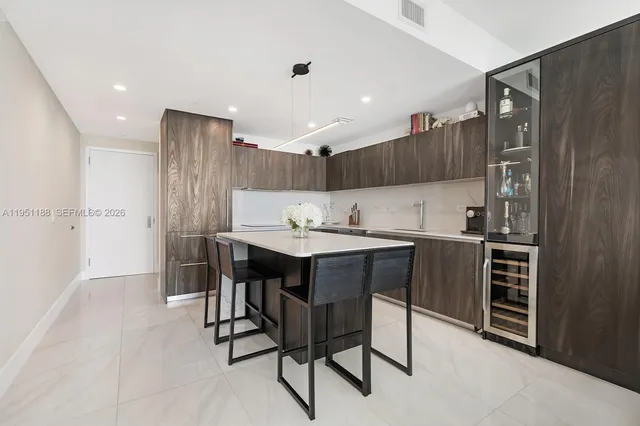 $6,750 | 3131 Northeast 7th Avenue, Unit 3905, Miami, FL 33137