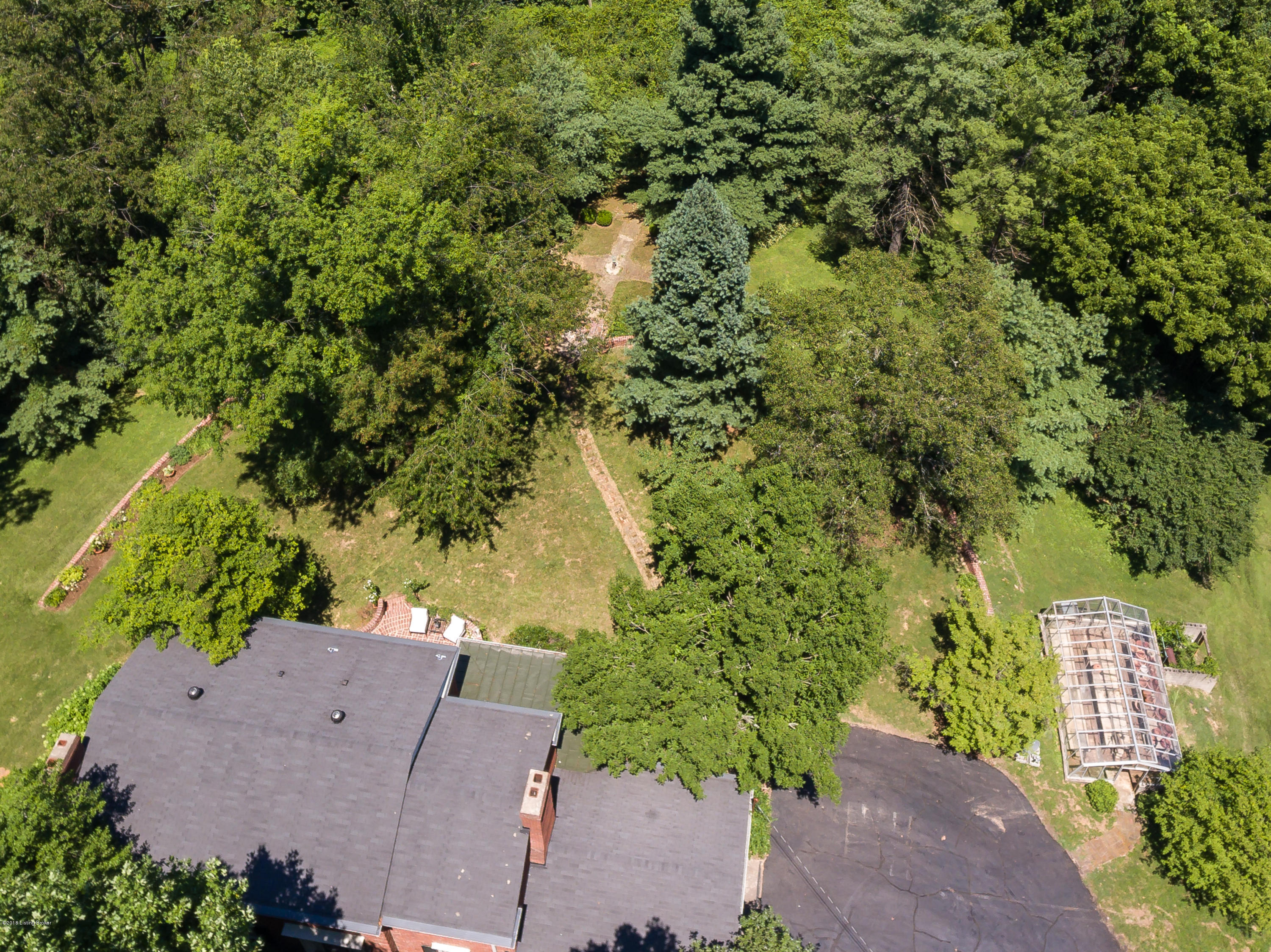 200 Westwind Road Louisville, KY 40207 - Photo 21 of 45 TF - JS - Westwind (21 of 45)