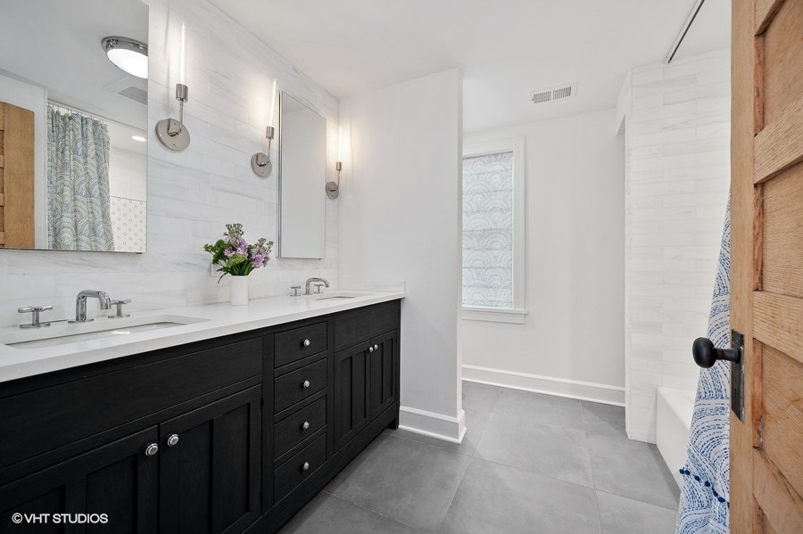 1217 Ridge Avenue Evanston, IL 60202 - Photo 24 of 39