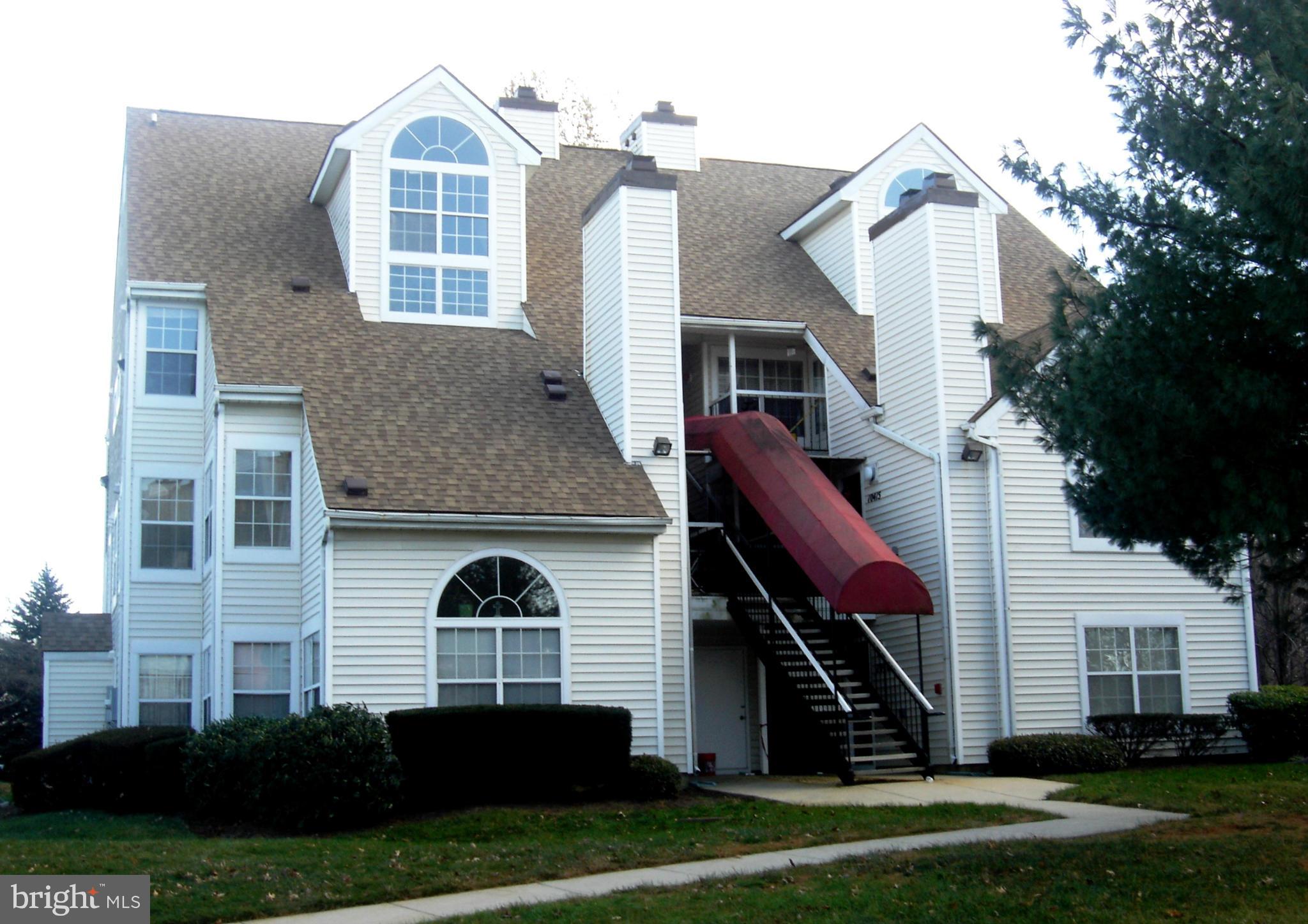 Exterior (Front)