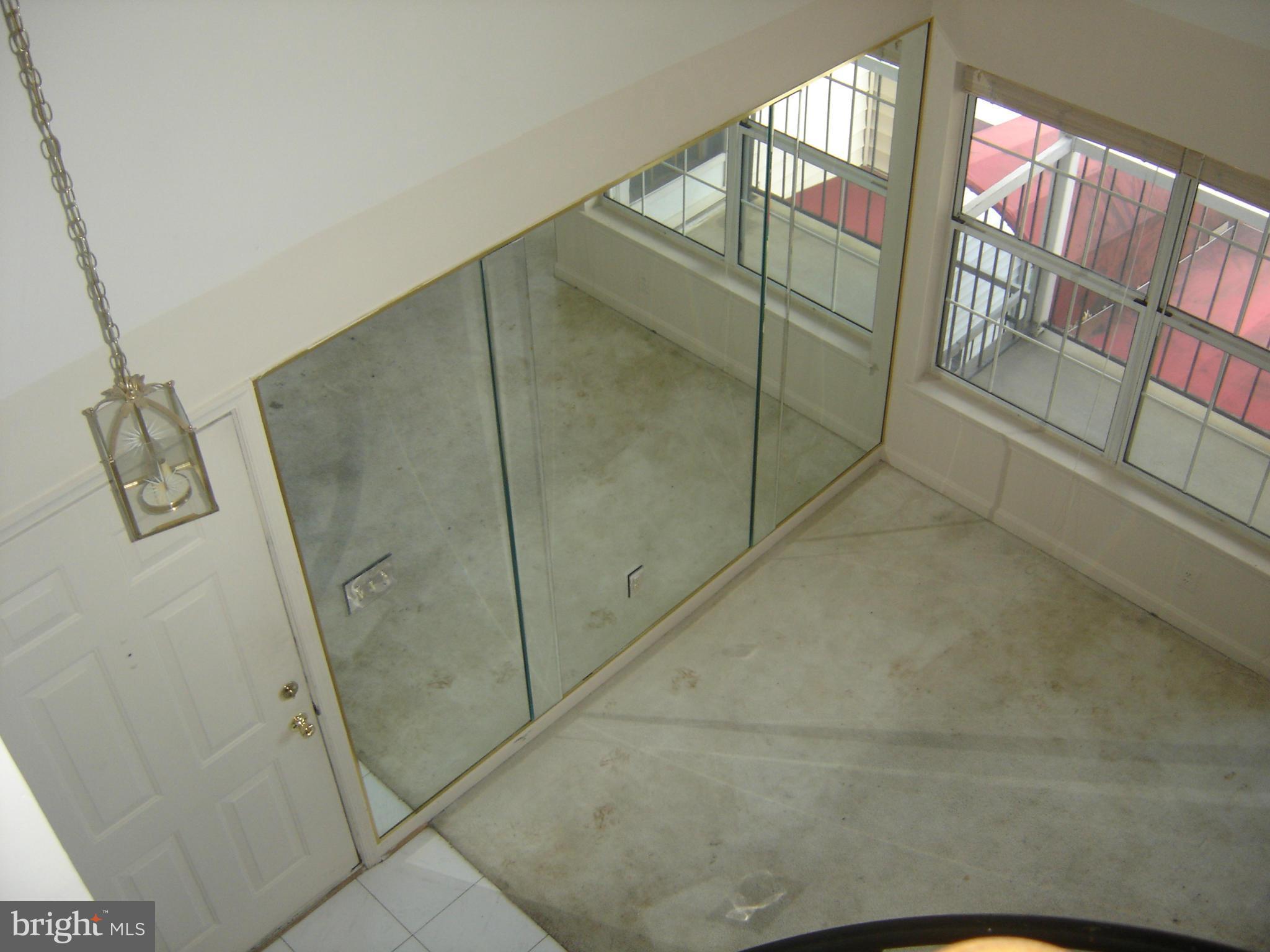 10421 Beacon Ridge Drive, Unit 303 Bowie, MD 20721 - Photo 21 of 25 Living Room