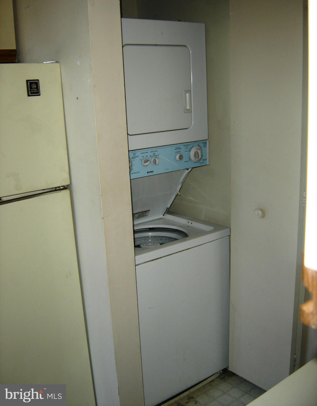 10421 Beacon Ridge Drive, Unit 303 Bowie, MD 20721 - Photo 9 of 25 Kitchen - Laundry Area