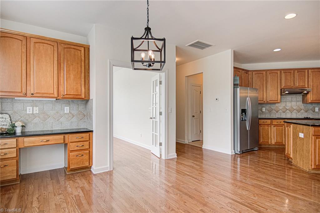 8139 Glengarriff Road Clemmons, NC 27012 - Photo 13 of 43 Gallery Image 13