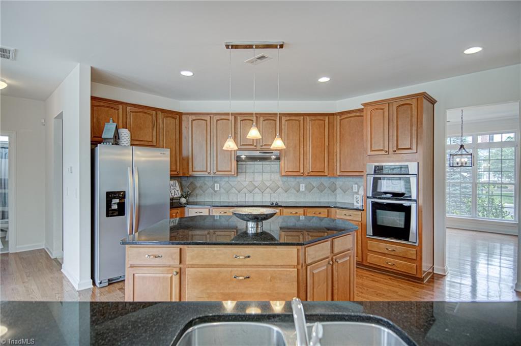 8139 Glengarriff Road Clemmons, NC 27012 - Photo 14 of 43 Gallery Image 14