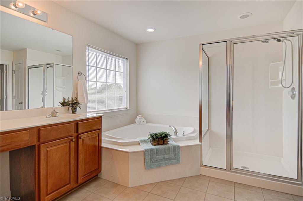 8139 Glengarriff Road Clemmons, NC 27012 - Photo 28 of 43 Gallery Image 28