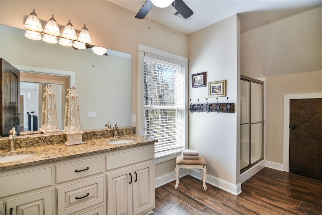2103 Retreat Pointe Road West Union, SC 29696 - Photo 33 of 49