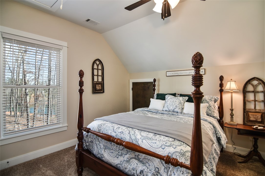 2103 Retreat Pointe Road West Union, SC 29696 - Photo 34 of 49