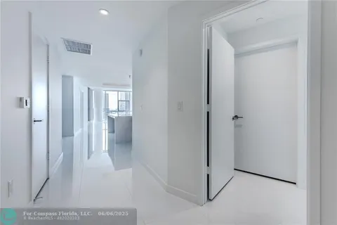 $1,835,000 | 851 Northeast 1st Avenue, Unit 1912, Miami, FL 33132