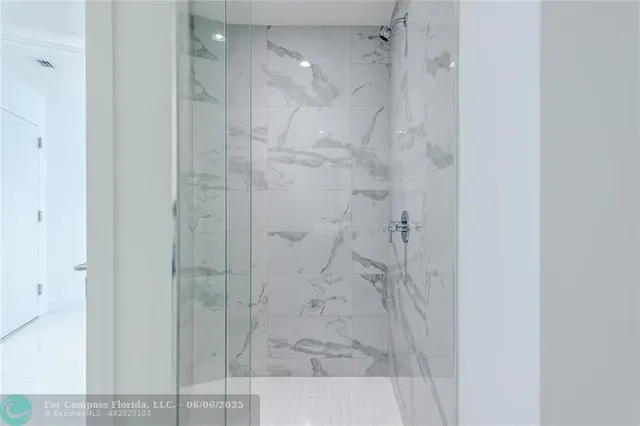 $1,835,000 | 851 Northeast 1st Avenue, Unit 1912, Miami, FL 33132