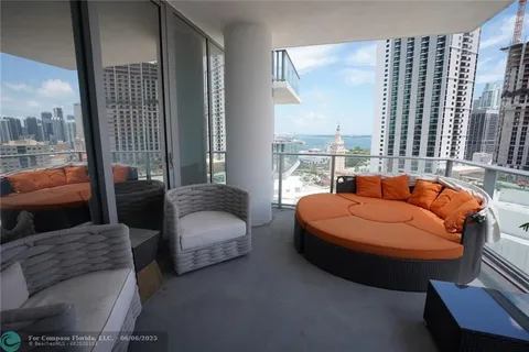 $1,835,000 | 851 Northeast 1st Avenue, Unit 1912, Miami, FL 33132