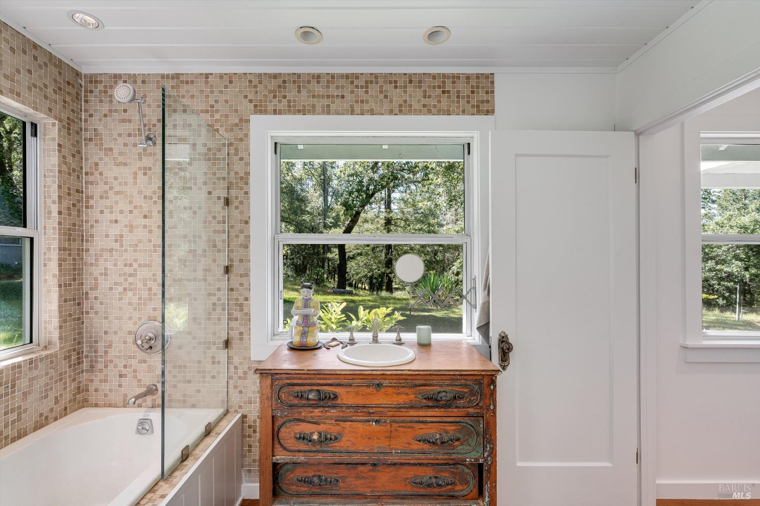 6435 Dry Creek Road Napa, CA 94558 - Photo 17 of 32