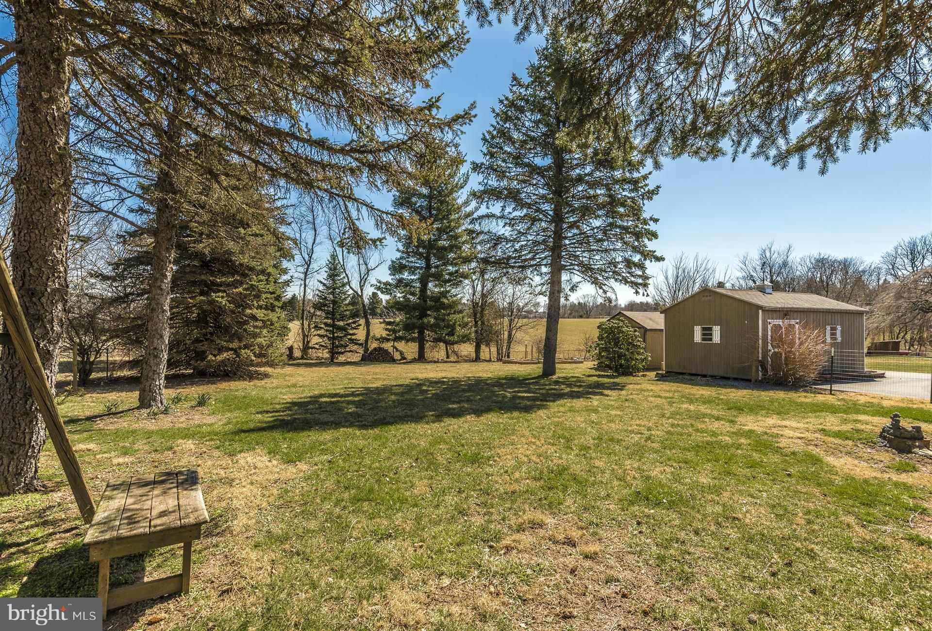 27309 Ridge Road Damascus, MD 20872 - Photo 27 of 28 Exterior (Rear)