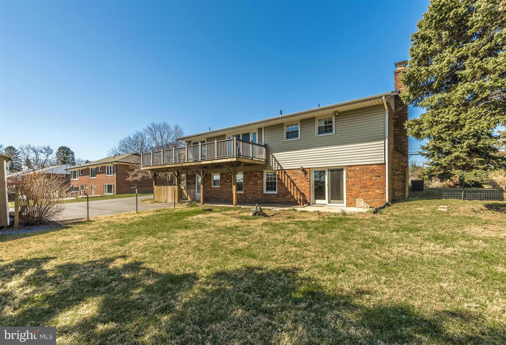 27309 Ridge Road Damascus, MD 20872 - Photo 28 of 28 Exterior (Rear)