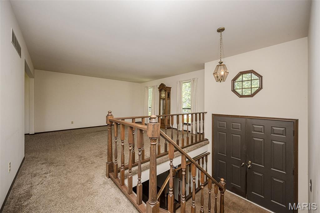 4216 Elkhart Lake Road St. Charles, MO 63304 - Photo 6 of 37