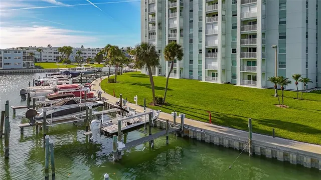 a car parked in front of a building
