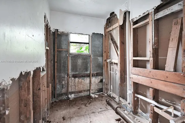 $799,000 | 455 Northeast 63rd Street, Miami, FL 33138