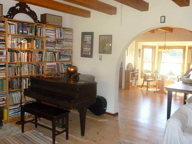 16 Elmwood Road Pownal, ME 04069 - Photo 9 of 24 Living Room.