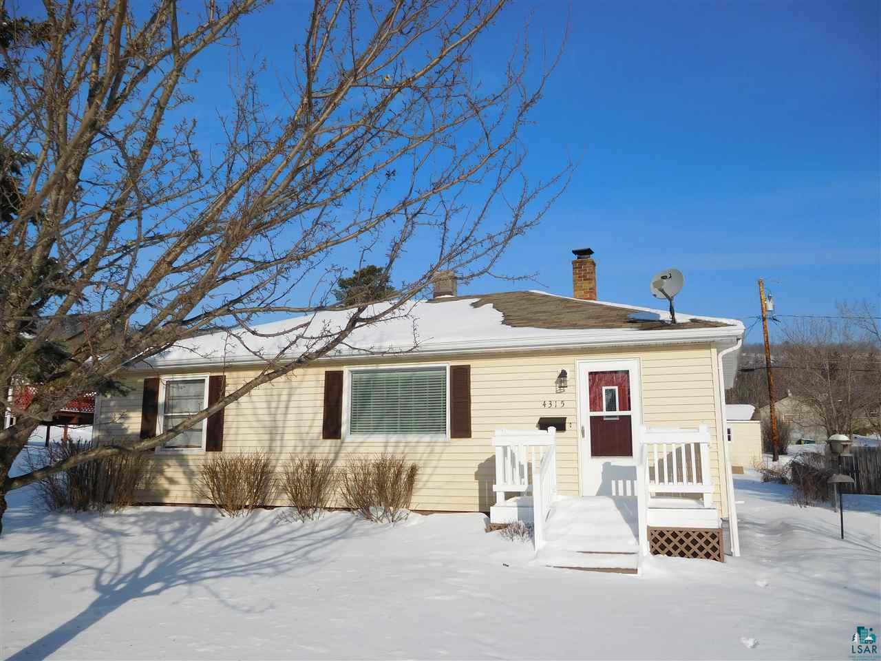 4315 Oneida Street Duluth, MN 55804 - Photo 1 of 18 Gallery Image 1