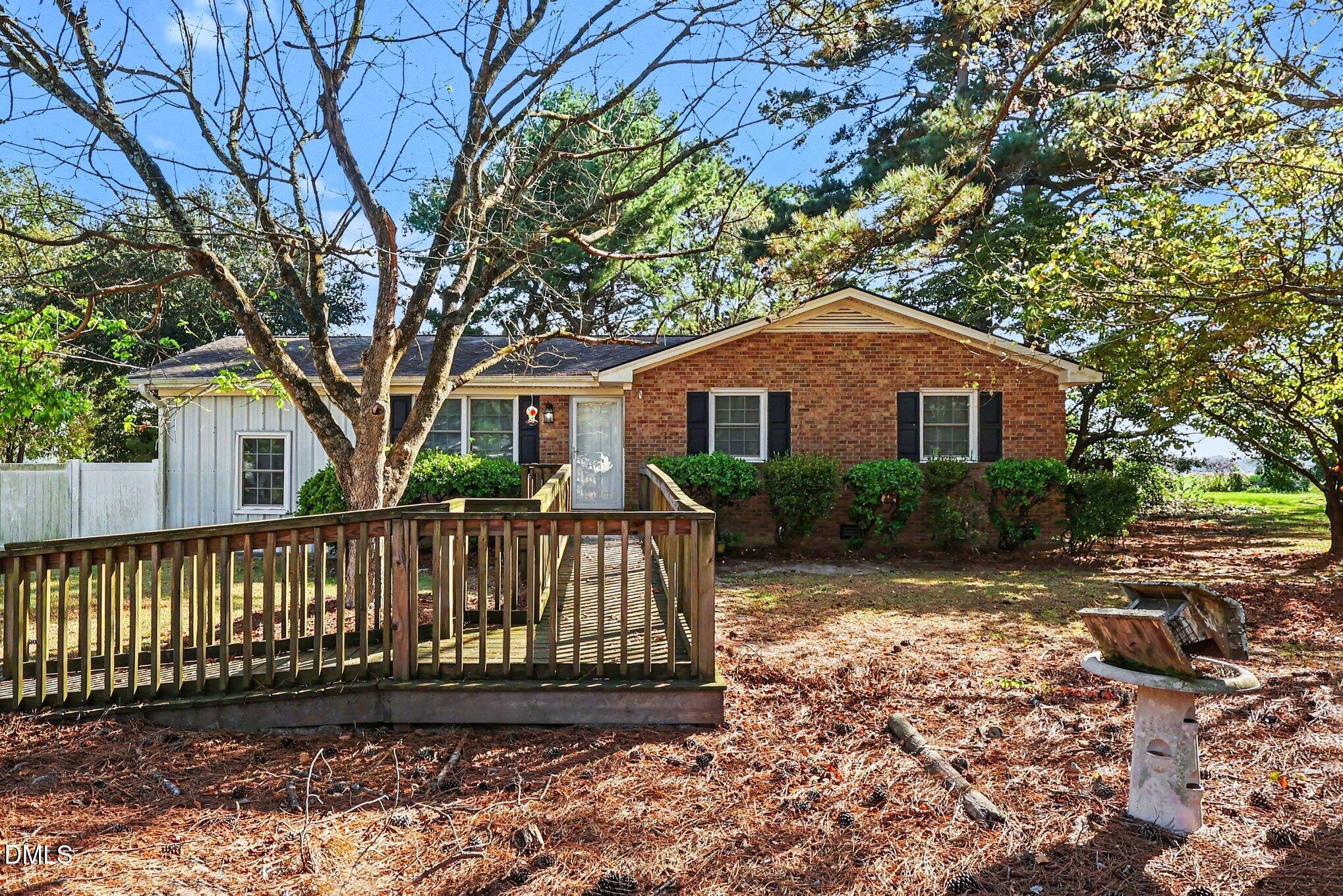 7460 Jobe Road Elm City, NC 27822 - Photo 6 of 30 002_file_5506