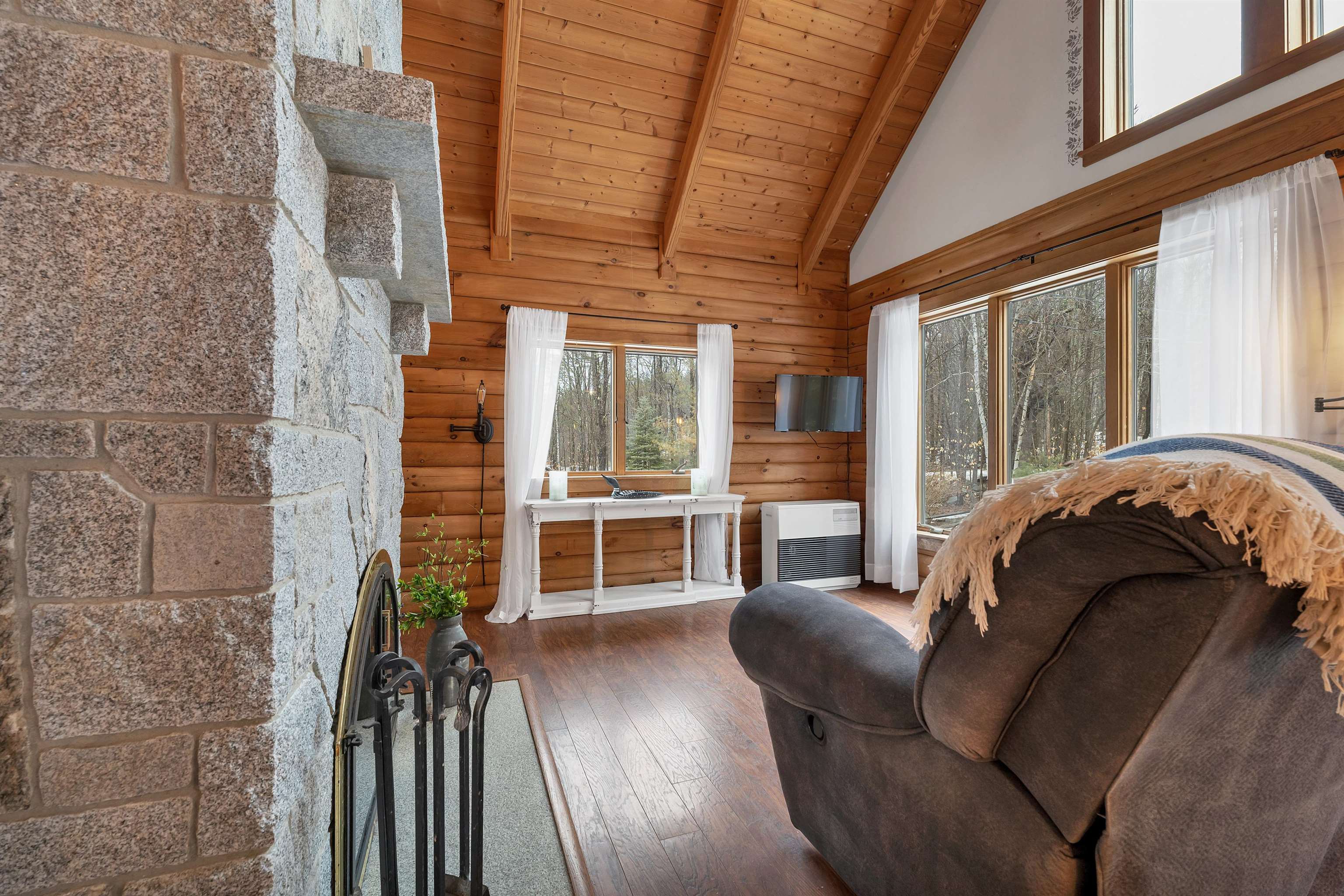 233 Ossipee Mountain Road Moultonborough, NH 03254 - Photo 15 of 52