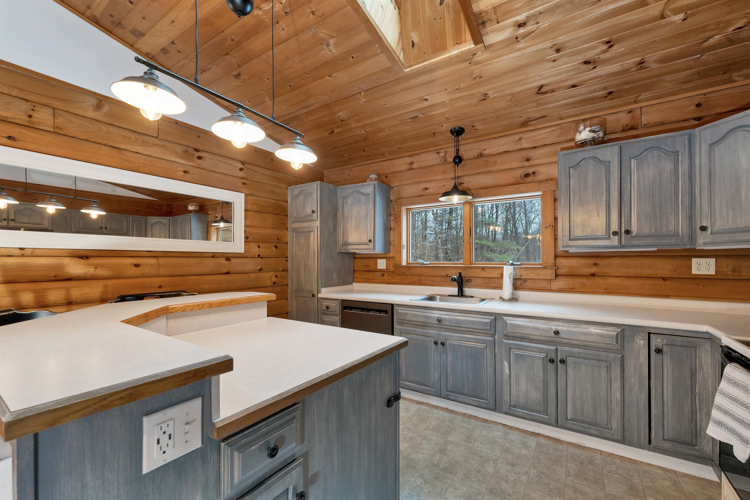 233 Ossipee Mountain Road Moultonborough, NH 03254 - Photo 18 of 52