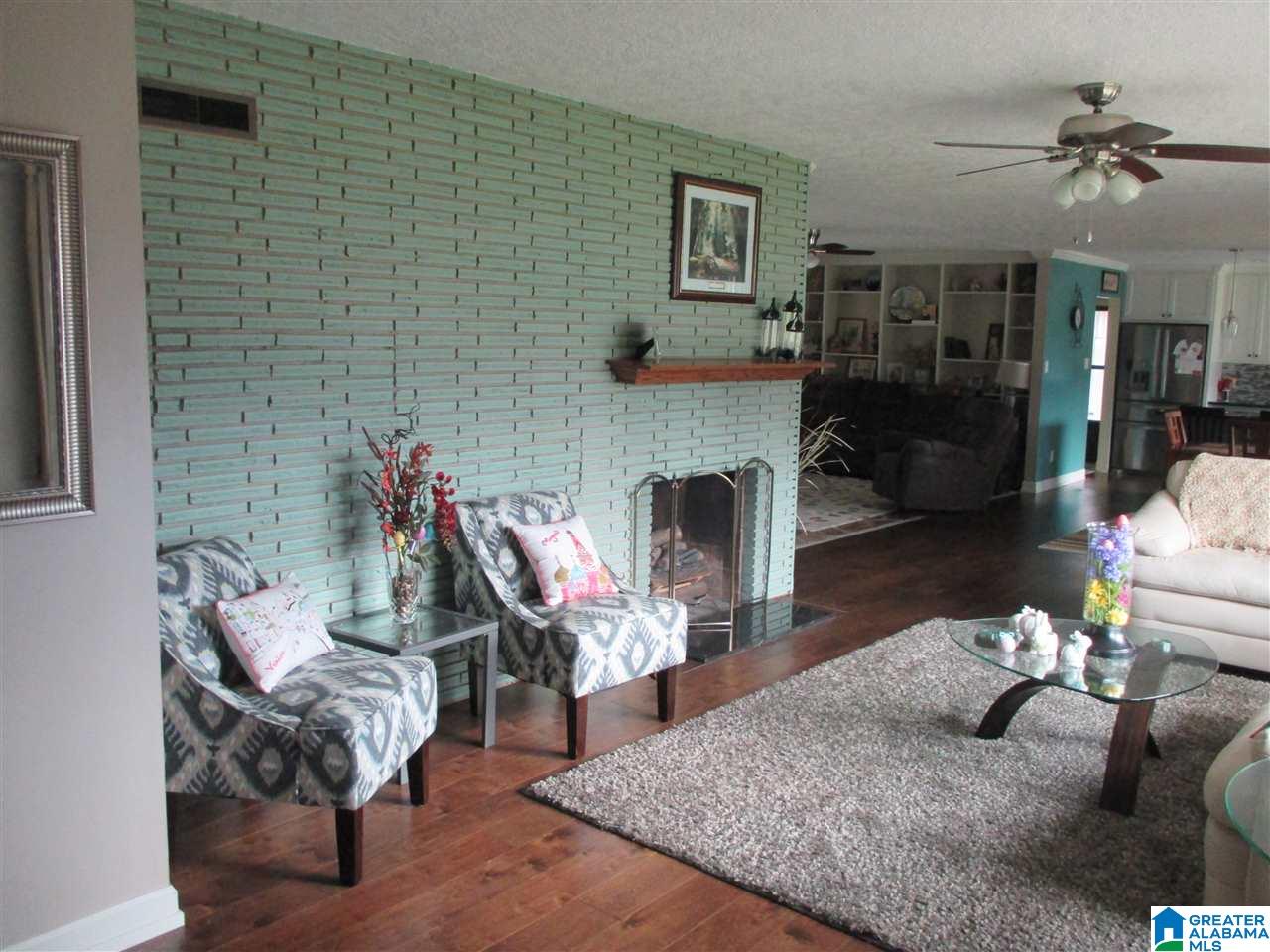 2613 Red Oak Road Gadsden, AL 35904 - Photo 5 of 48