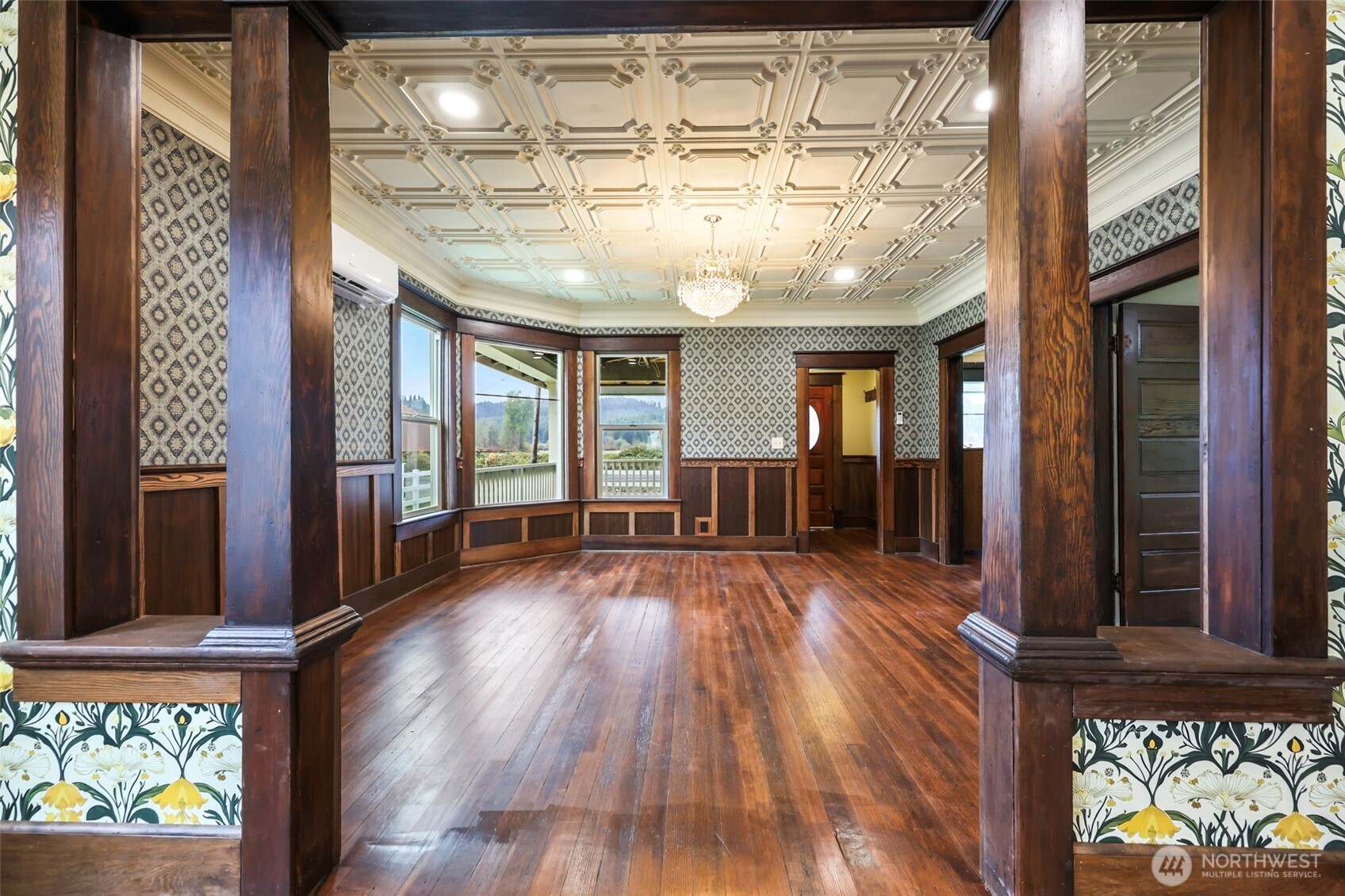 1604 Lincoln Creek Road Rochester, WA 98579 - Photo 11 of 37 wooden floor in an empty room with a window
