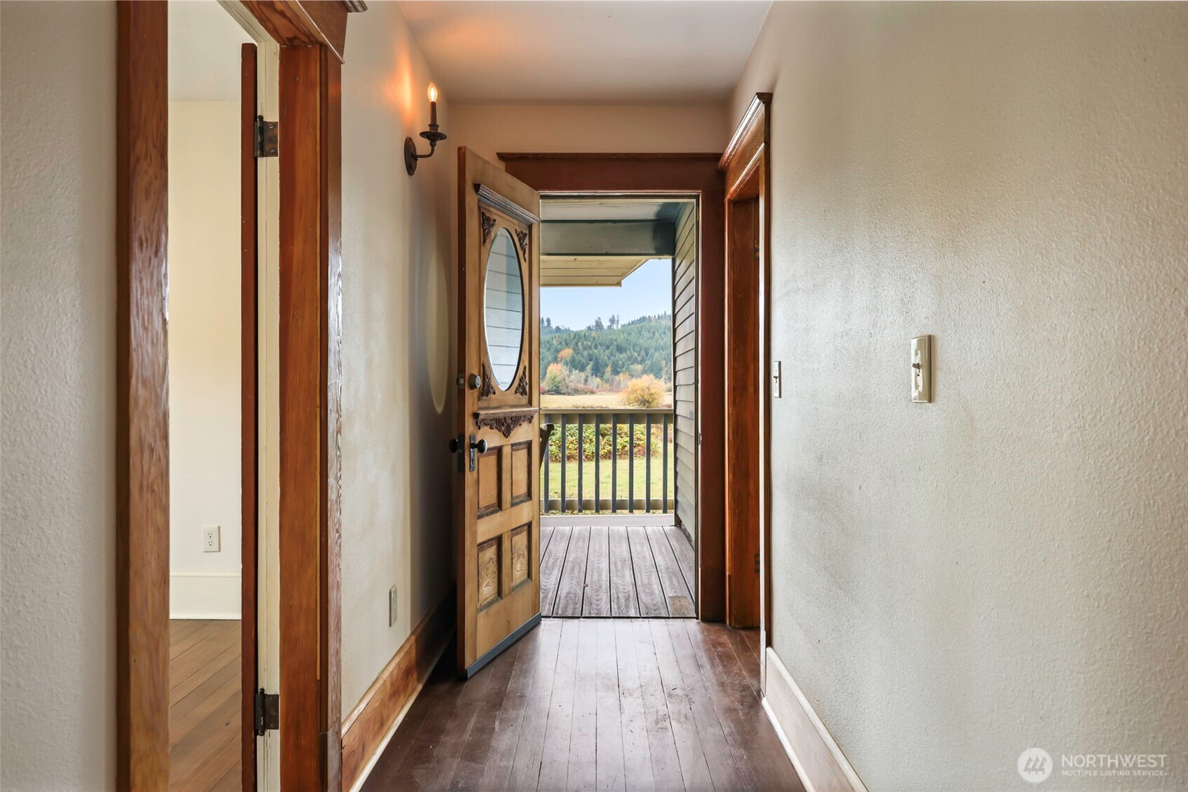 1604 Lincoln Creek Road Rochester, WA 98579 - Photo 23 of 37 a view of a glass door and the balcony