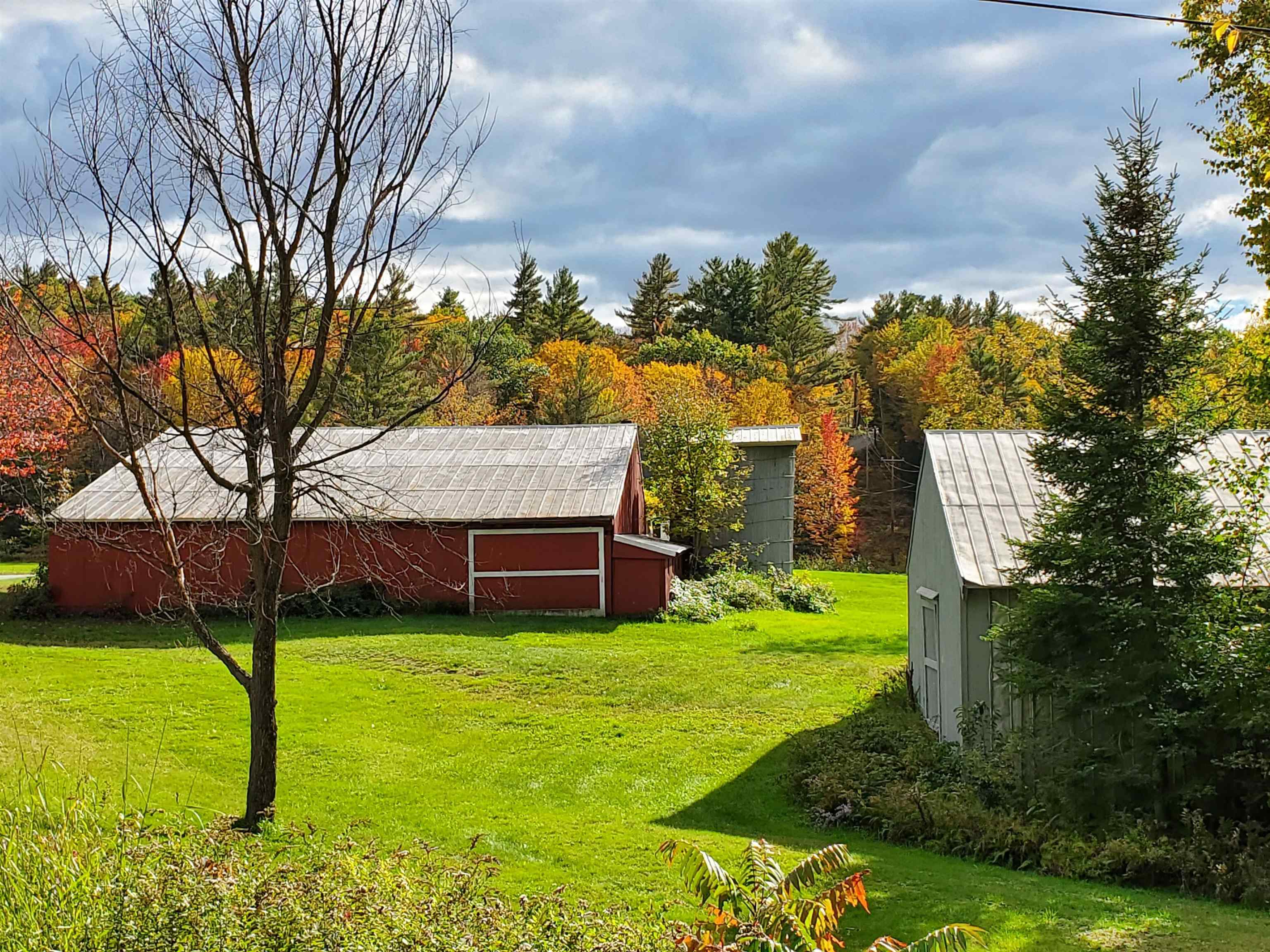 54 Tuttle Hill Road Canaan, NH 03741 - Photo 9 of 38