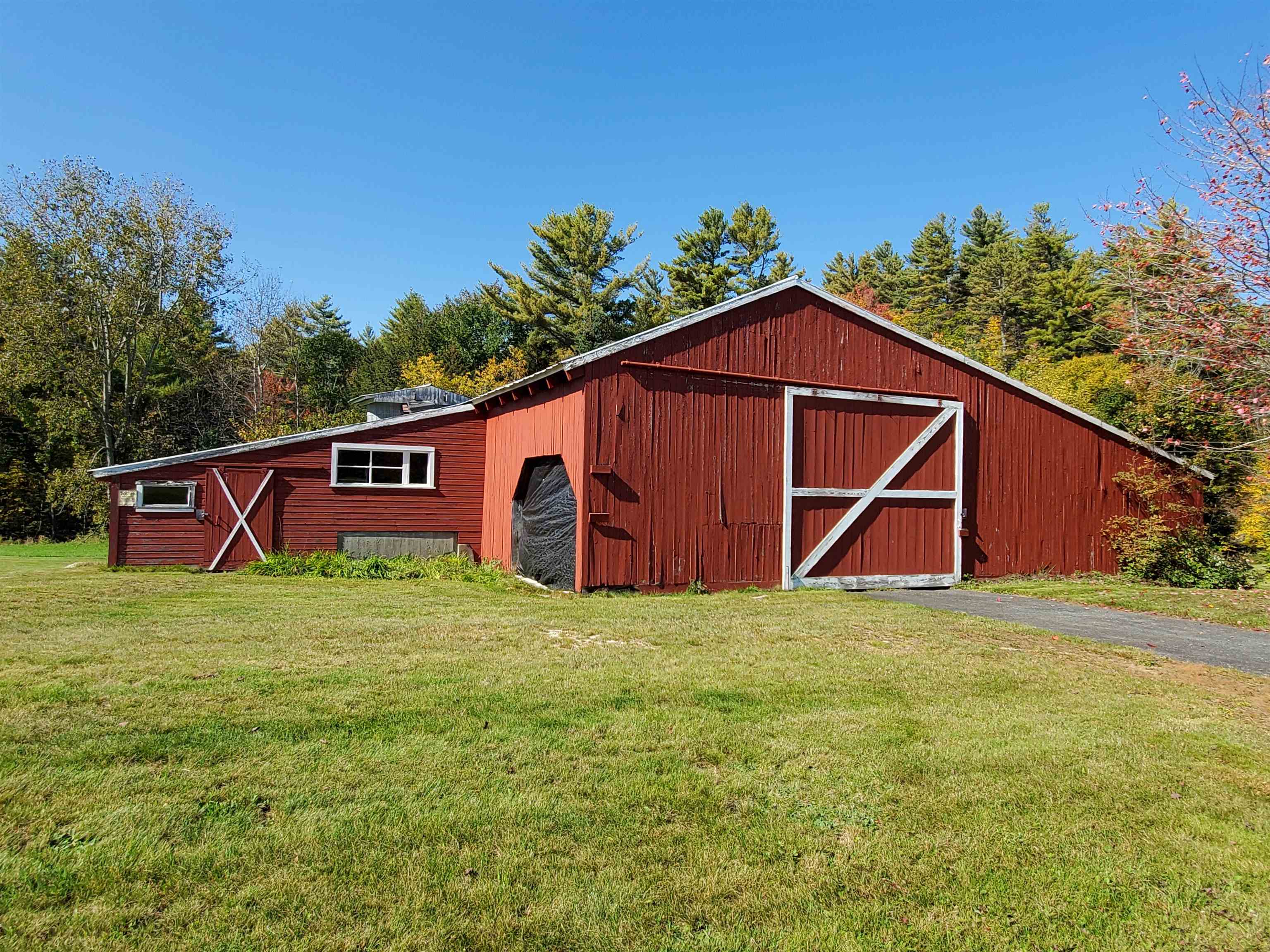 54 Tuttle Hill Road Canaan, NH 03741 - Photo 10 of 38