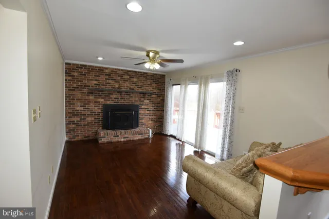 $3,650 | 20040 Bobwhite Lane, Sterling, VA 20165