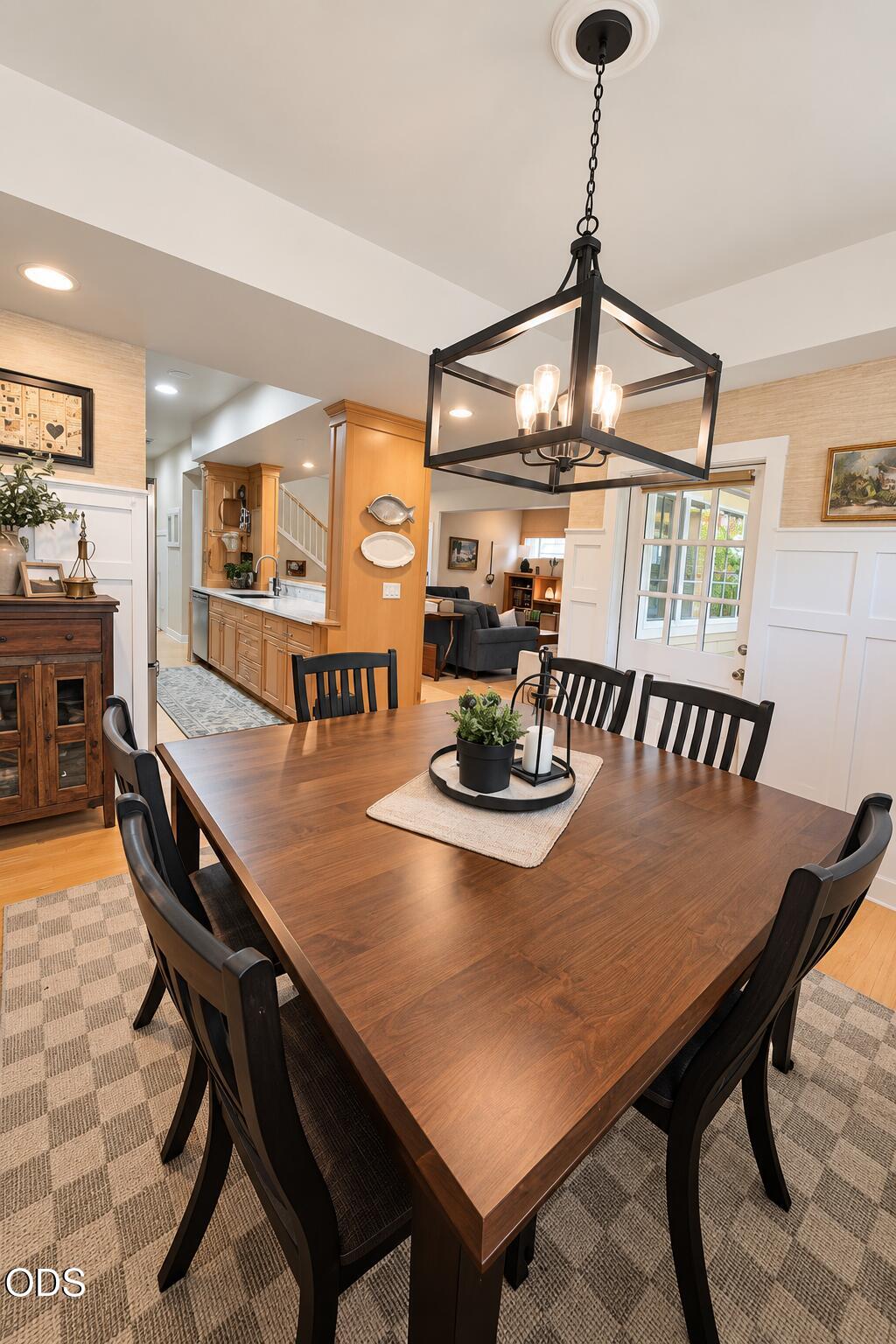 1892 Northeast Maker Way Bend, OR 97701 - Photo 14 of 41 Gallery Image 14