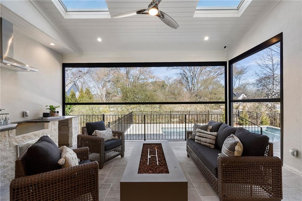 179 Meadow Drive Alpharetta, GA 30009 - Photo 15 of 68