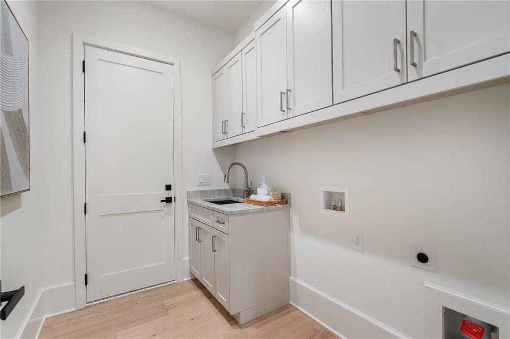 179 Meadow Drive Alpharetta, GA 30009 - Photo 27 of 68