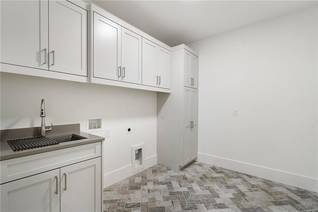 179 Meadow Drive Alpharetta, GA 30009 - Photo 34 of 68