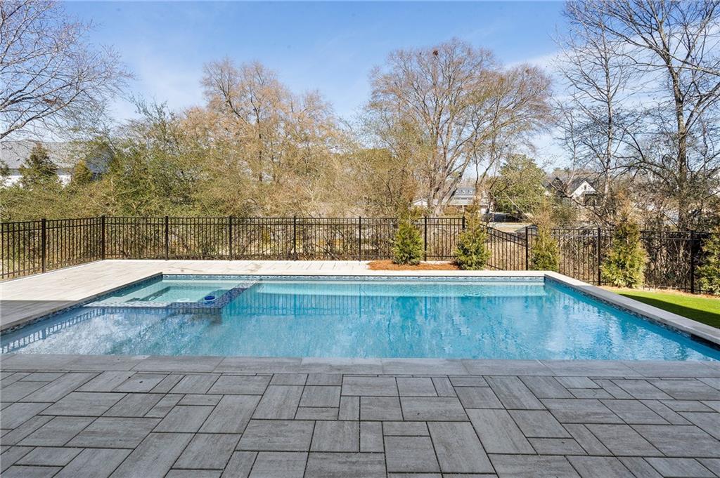 179 Meadow Drive Alpharetta, GA 30009 - Photo 47 of 68