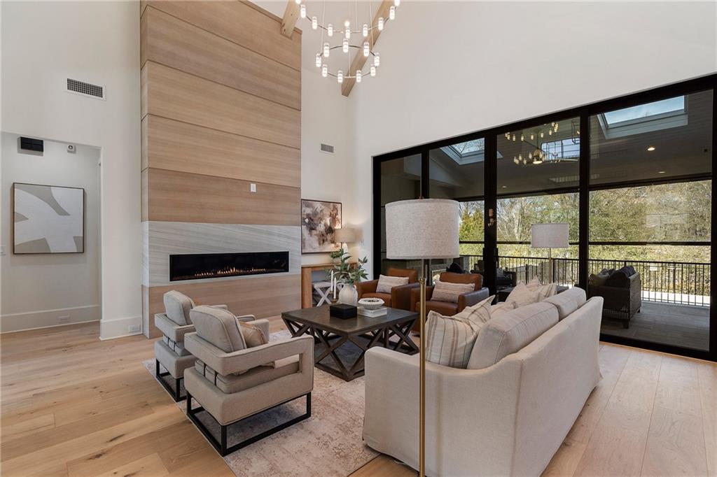 179 Meadow Drive Alpharetta, GA 30009 - Photo 8 of 68