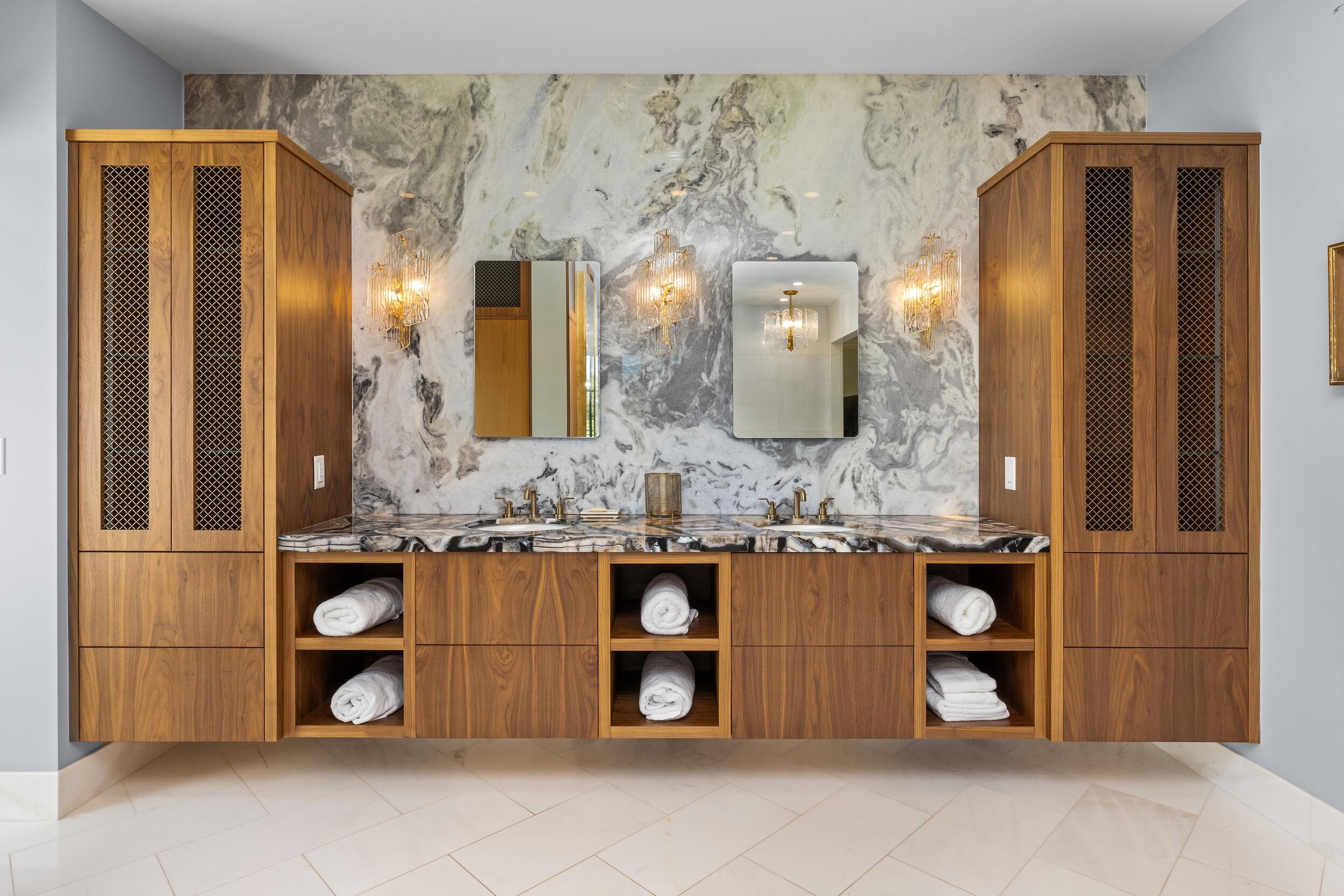 39 Country Road South Boynton Beach, FL 33436 - Photo 30 of 55 a bathroom with a sink and a mirror