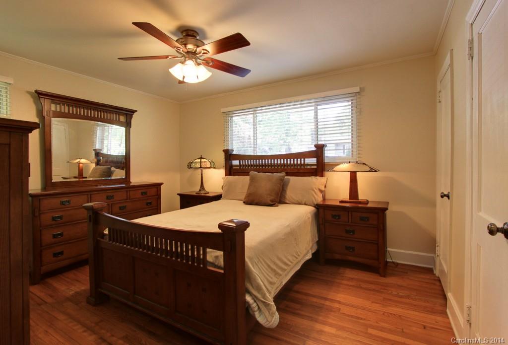 5030 Valley Stream Road Charlotte, NC 28209 - Photo 14 of 24 Gallery Image 14