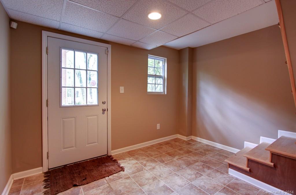 5030 Valley Stream Road Charlotte, NC 28209 - Photo 15 of 24 Gallery Image 15