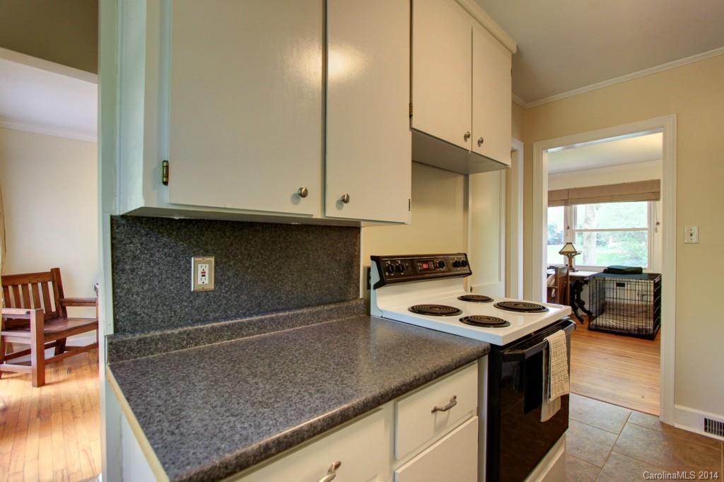 5030 Valley Stream Road Charlotte, NC 28209 - Photo 8 of 24 Gallery Image 8