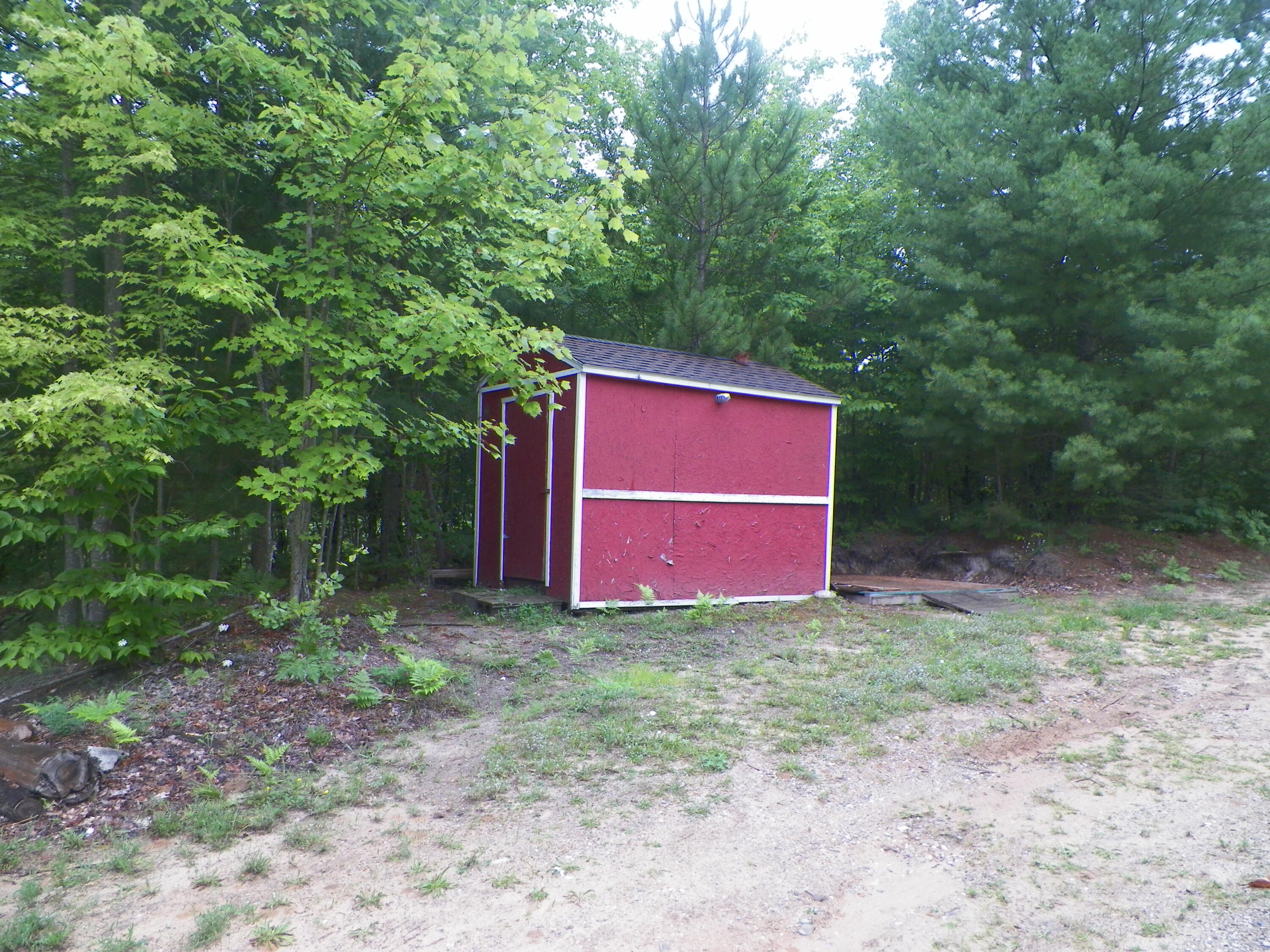 8951 East 8 Mile Road Luther, MI 49656 - Photo 13 of 16 100_3511