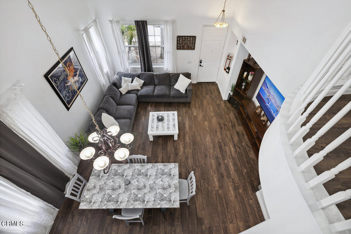 1422 Sonata Drive Oxnard, CA 93030 - Photo 8 of 26 009_cjp_0586_14