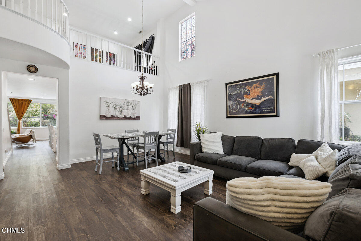 1422 Sonata Drive Oxnard, CA 93030 - Photo 9 of 26 012_cjp_0601_786