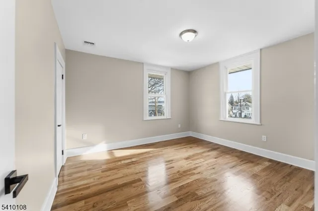 $5,200 | 94 Montrose Street, Unit 1, Newark, NJ 07106