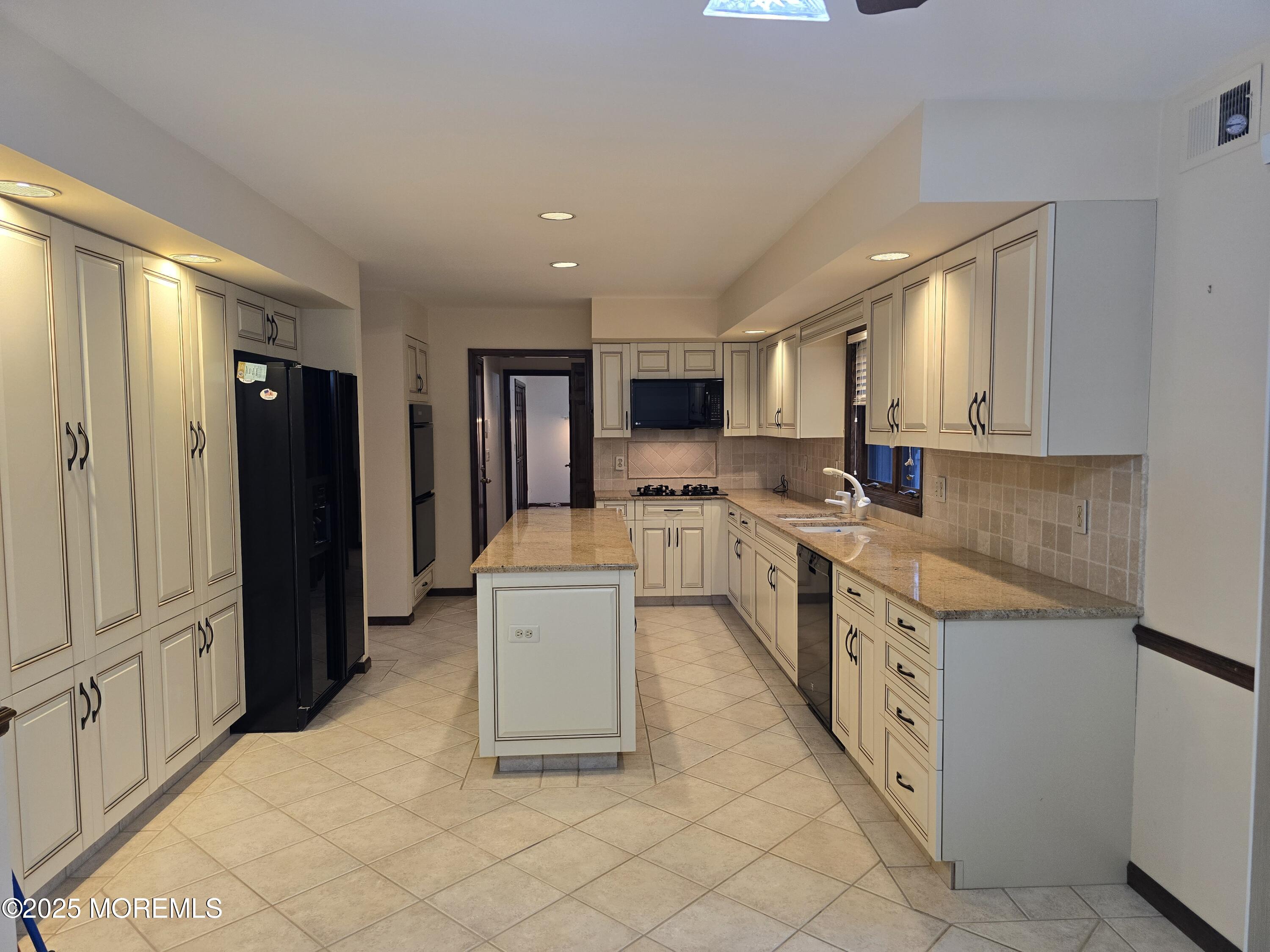 1801 Celeste Drive Wall, NJ 07719 - Photo 15 of 72 20250211_161927